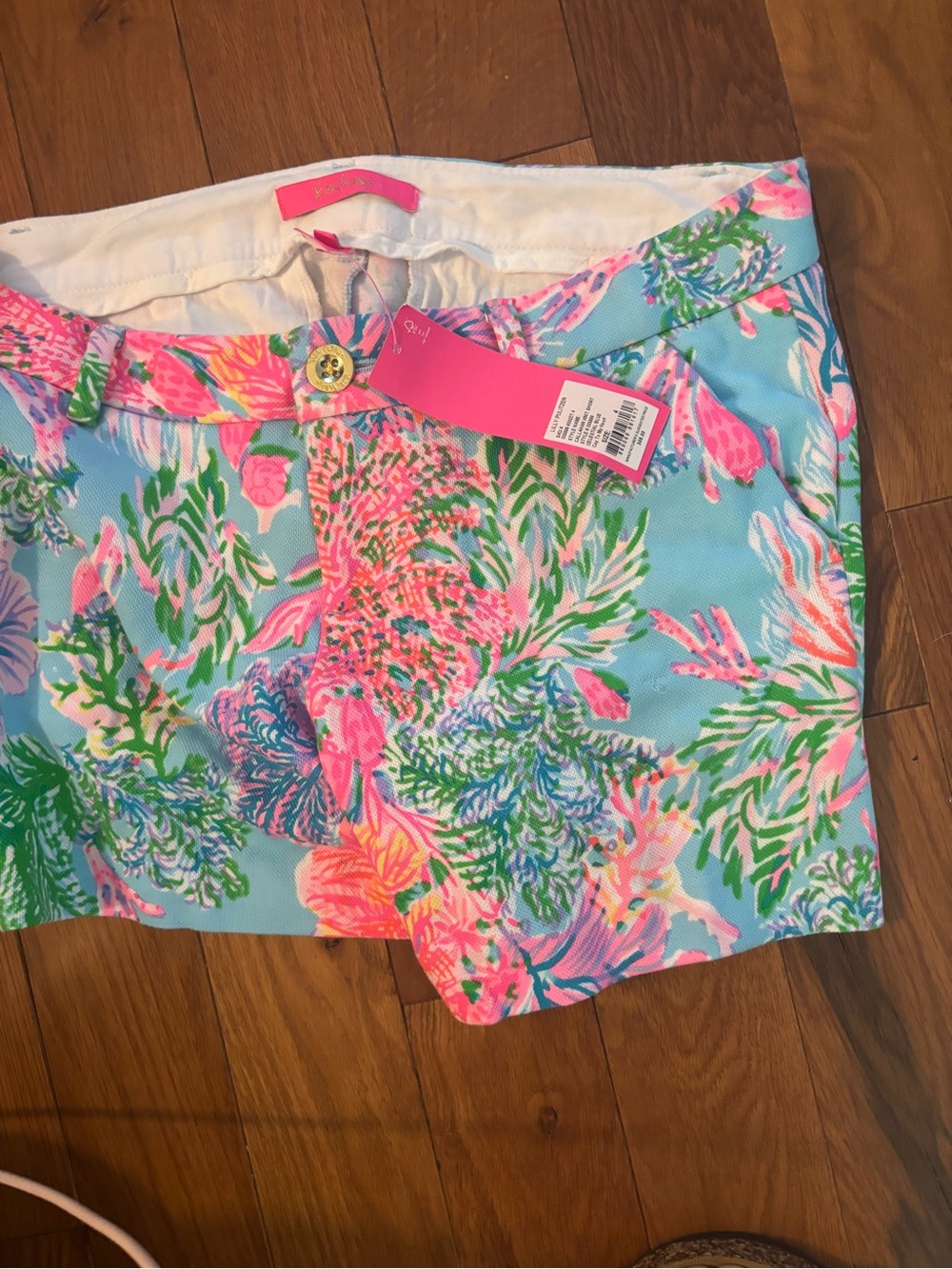 Lilly Pulitzer Blue Floral Tropical Print Women's Shorts